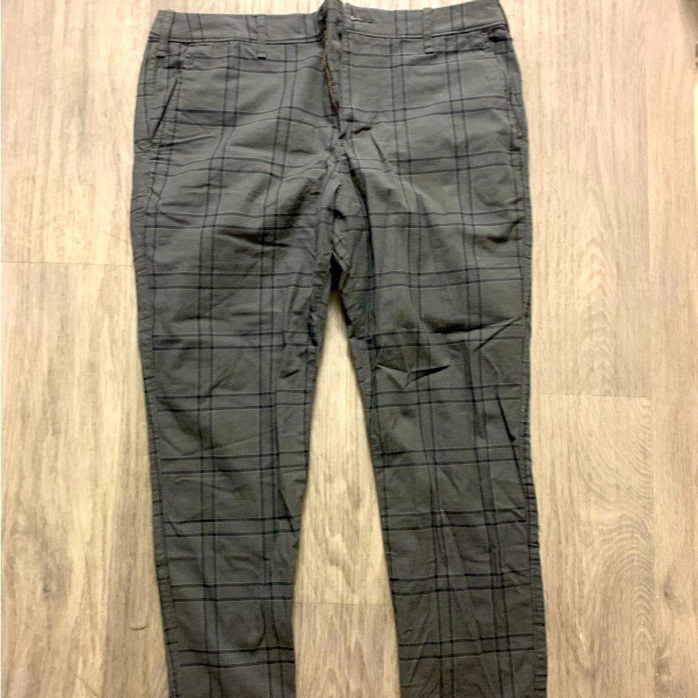 Brand new Hollister plaid chino pants with tags